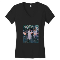 John Singer Sargent - Carnation Women's V-neck T-shirt | Artistshot