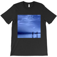 Aesthetic Blue Beach T-shirt | Artistshot