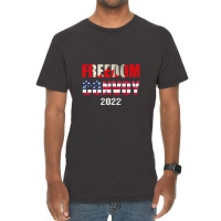 Canada Freedom Convoy 2022 Support Canadian Truckers Pullove Vintage T-shirt | Artistshot