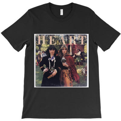 Heart Signature Litle Queen T-shirt Designed By Manganto