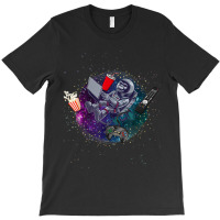 Gamer Space Station T-shirt | Artistshot