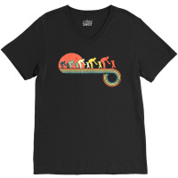 Fathers Day Playing With Toddler Retro Vintage Sunset V-neck Tee | Artistshot