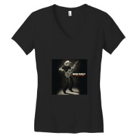 Brad Paisley Hits Alive Women's V-neck T-shirt | Artistshot
