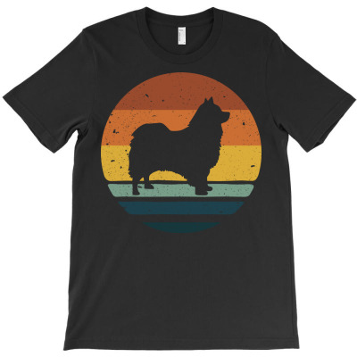 Icelandic Sheepdog Retro Vintage T-shirt Designed By Irma Rahmawati