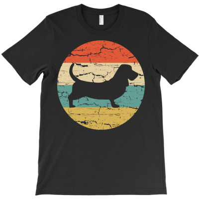 Basset Hound Vintage Retro T-shirt Designed By Irma Rahmawati