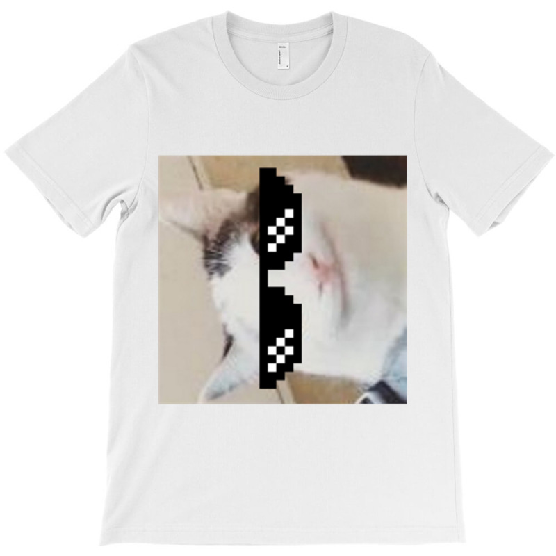 Beluga Discord T-shirt | Artistshot