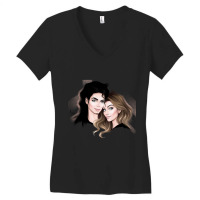 Michael Jackson And Paris Women's V-neck T-shirt | Artistshot