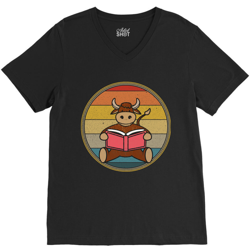 Bull Reading Vintage Distressed V-Neck Tee by Kenlapnek62 | Artistshot