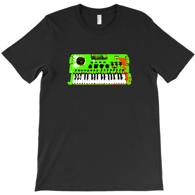 Retro Green Keyboard Synthesiser - Glitchy Mix T-shirt | Artistshot