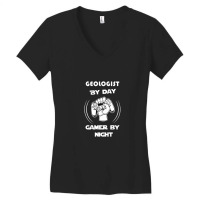 Geologist Women's V-neck T-shirt | Artistshot