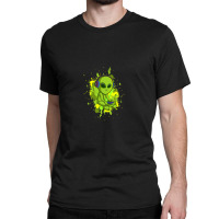 Alien Playing Video Games With A Game Controller In His Hands And Head Classic T-shirt | Artistshot