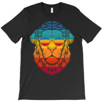 Vintage Lion At Sunglasses T-shirt | Artistshot