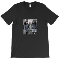 Sister Sister Flowers Aesthetic T-shirt | Artistshot