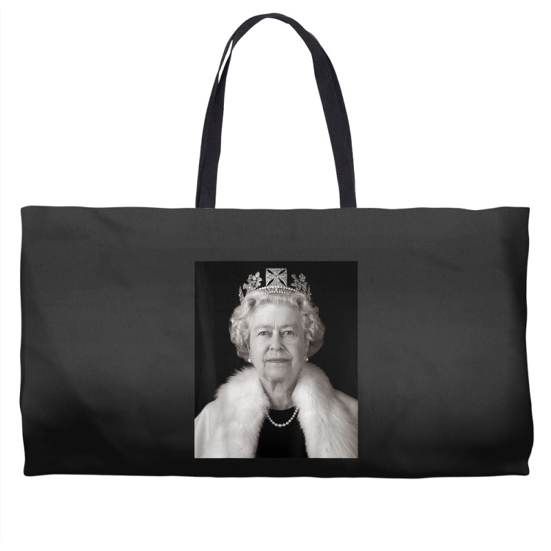 La Reine Elizabeth Ii  (2) Weekender Totes | Artistshot