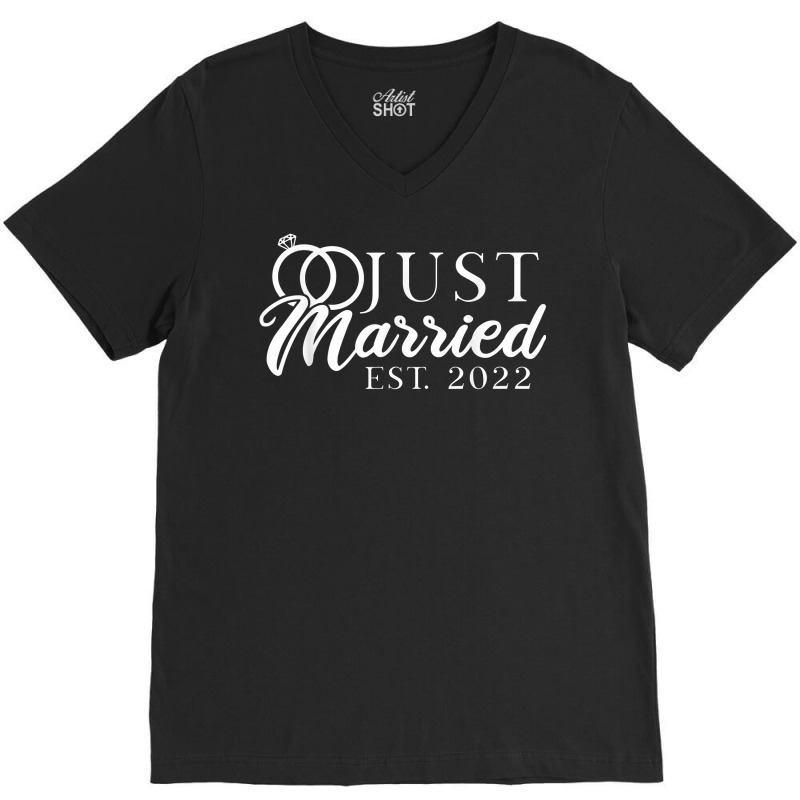 Just Married 2022 T Shirt V-neck Tee | Artistshot