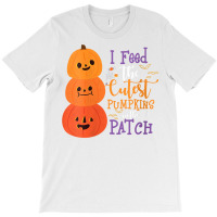 Womens I Feed The Cutest Pumpkins In The Patch Halloween Lunch Lady V T-shirt | Artistshot