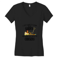 I Just Want To Work In My Garden And Hang Out With My Chickens Women's V-neck T-shirt | Artistshot