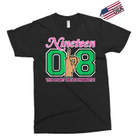 J15 Nineteen 08 Founders Day Aka Women Hand Sign Exclusive T-shirt | Artistshot