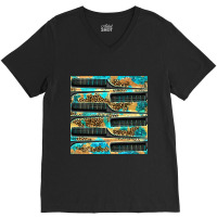 Hairdresser Parting Comb With Leopard And Glitter Seamless Pattern Bbs V-neck Tee | Artistshot