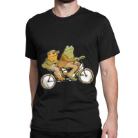 Frog Amp Toad Classic T-shirt | Artistshot