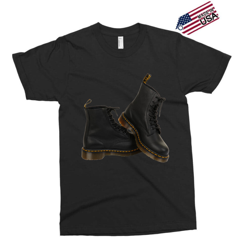 1460 Black Exclusive T-shirt by LYNNHUTCHISON-SHOP | Artistshot