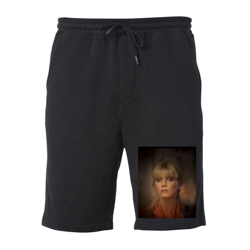 Olivia Newtonjohn  Totally Hot Portrait. Graphic Fleece Short | Artistshot