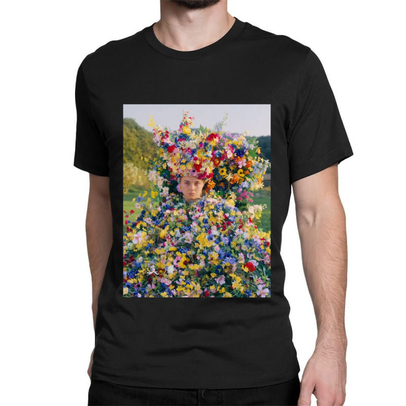 Midsommar May Queen - Dani Ardor  Florence Pugh Fitted Classic T-shirt by cm-arts | Artistshot