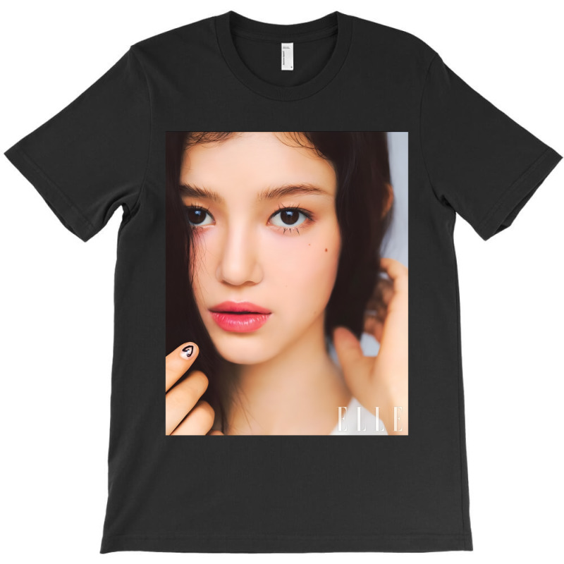 Newjeans Danielle X Elle T-shirt | Artistshot