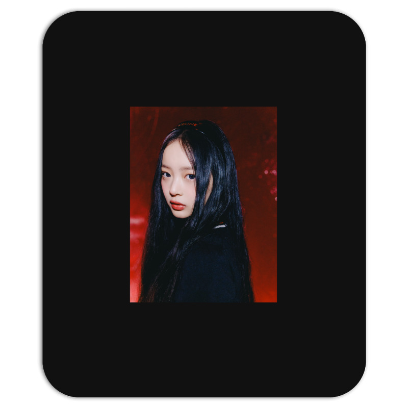 Newjeans Hanni Mousepad | Artistshot