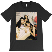 Newjeans Mag Cover T-shirt | Artistshot