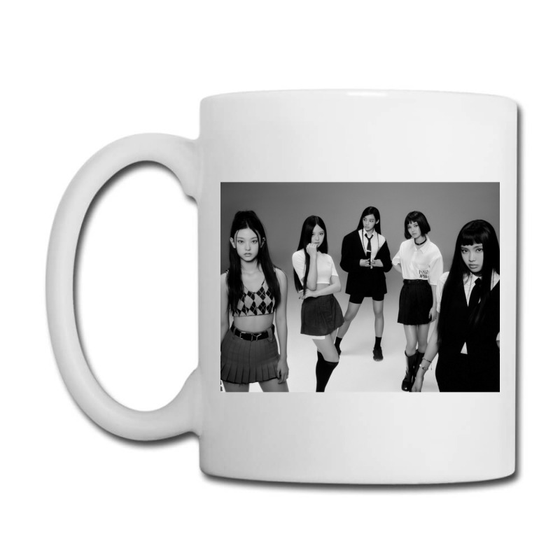 Newjeans 2022  Black And White Coffee Mug | Artistshot