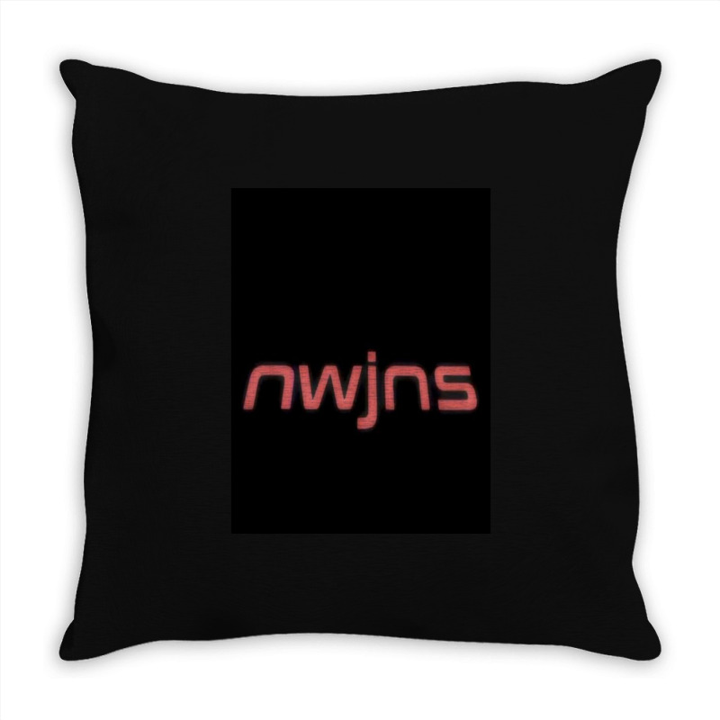 Newjeans Throw Pillow | Artistshot