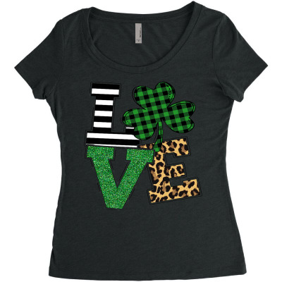Love Leopard Shamrock Lucky Women's Triblend Scoop T-shirt Designed By Bariteau Hannah