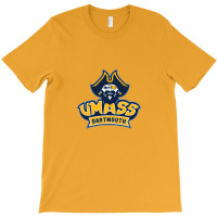 Uma`ss Dart`mo`uth's Cors`airs T-shirt | Artistshot