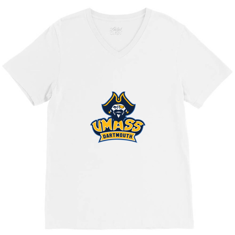 Uma`ss Dart`mo`uth's Cors`airs V-Neck Tee by Miquilas | Artistshot