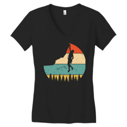 vintage rock climbing t  shirt mountain climber shirts Women's V-Neck T-Shirt | Artistshot