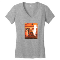 Haunted Wagon Hereditary Front Women's V-neck T-shirt | Artistshot