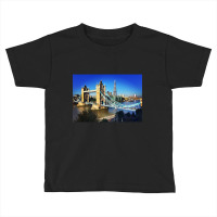 London Tower Bridge Photography Toddler T-shirt | Artistshot