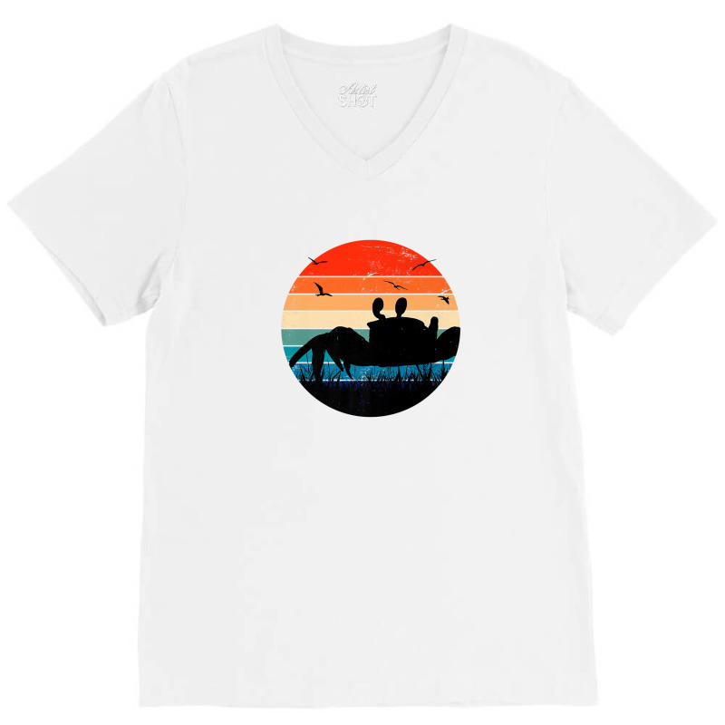 Retro Crab Sunset - Crustacean Core Shellfish Beach Spider V-neck Tee | Artistshot