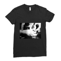 Un Chien Andalou (an Andalusian Dog) French Silent Surrealist Film Dir Ladies Fitted T-shirt | Artistshot