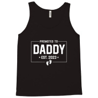 Promoted To Daddy Est. 2023 New Daddy Expect Baby Christmas Tank Top | Artistshot