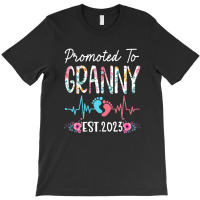 Promoted To Granny 2023 Mothers Day Christmas First Time Mom T-shirt | Artistshot