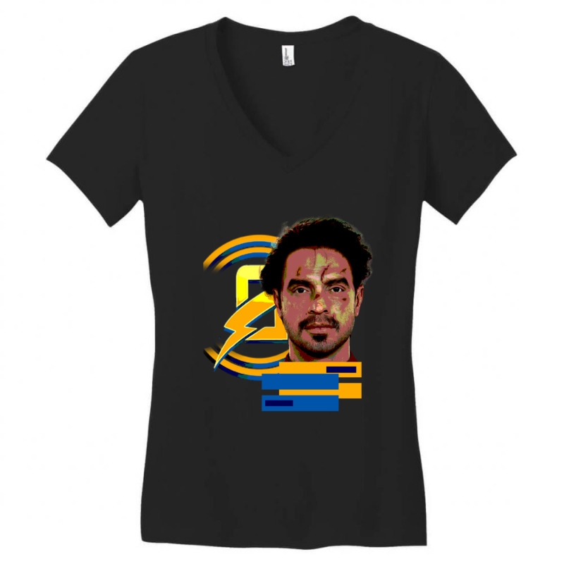 Tovino Thomas Love Women's V-Neck T-Shirt by LynneVickie | Artistshot