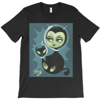 Martian Beauty T-shirt | Artistshot