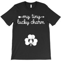 Womens St Patricks Day Pregnancy Announcement Cute Gift Pregnant T-shirt | Artistshot