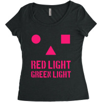 Limited Edition Red Light, Green Light Minimal Design Women's Triblend Scoop T-shirt | Artistshot