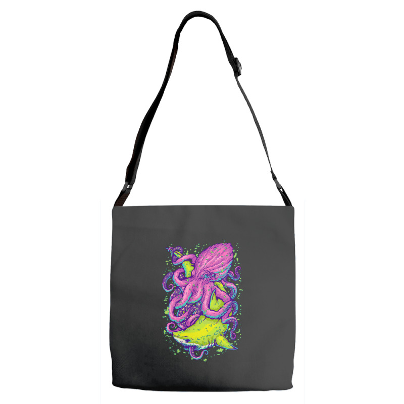 Ocean King Adjustable Strap Totes | Artistshot