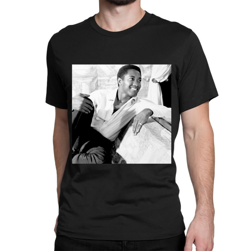 Sit And Smile Cooke Classic T-shirt | Artistshot