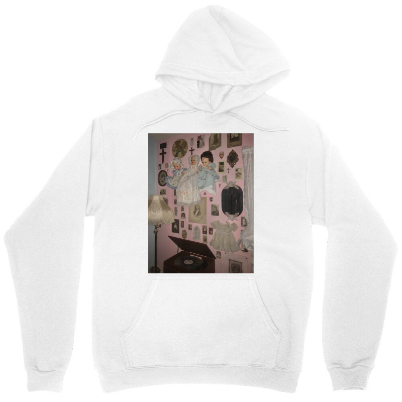 Dollette Unisex Hoodie | Artistshot