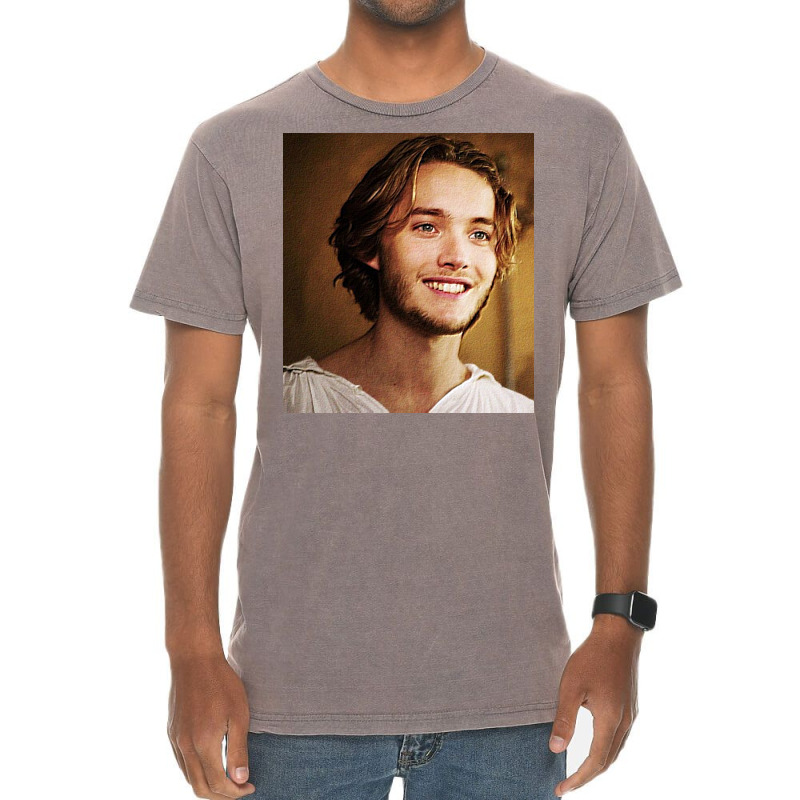 Francis Valois Poster Cool Vintage T-Shirt by shabnajianxiq | Artistshot